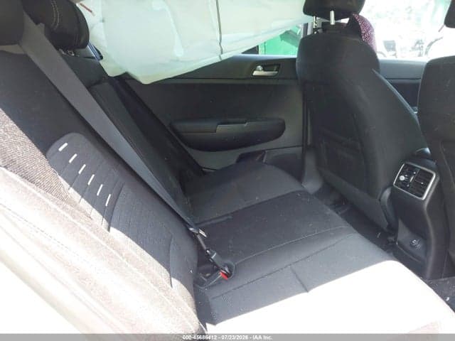 2022 KIA SPORTAGE LX 8