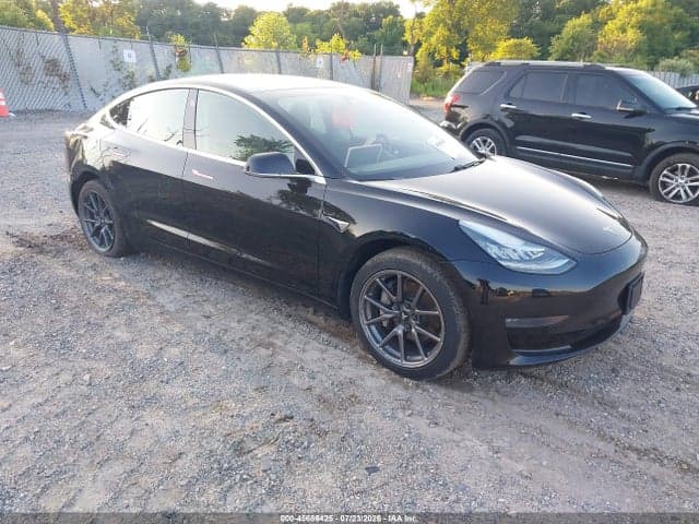 2019 TESLA MODEL 3 LONG RANGE/PERFORMANCE 1