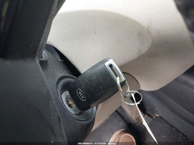 2020 KIA SORENTO 2.4L LX 11