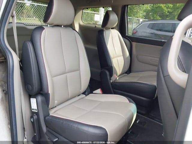 2020 KIA SEDONA EX 8