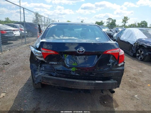 2018 TOYOTA COROLLA LE 17