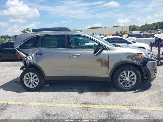 2018 KIA SORENTO 2.4L LX 13