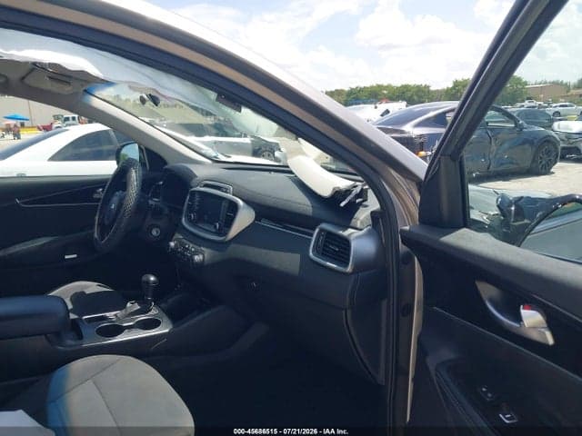 2018 KIA SORENTO 2.4L LX 5