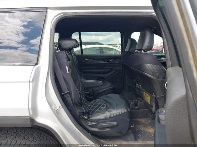 2023 JEEP GRAND CHEROKEE L ALTITUDE 4X4 8