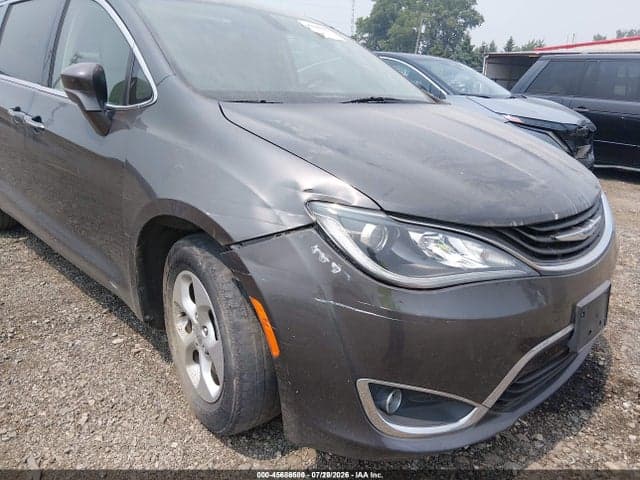 2018 CHRYSLER PACIFICA HYBRID TOURING PLUS 6