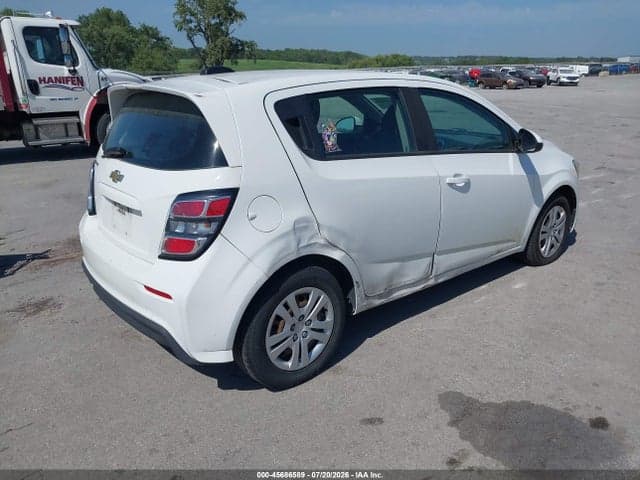 2017 CHEVROLET SONIC LT AUTO 6