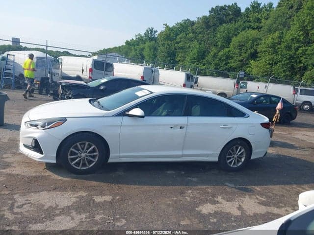 2019 HYUNDAI SONATA SE 14