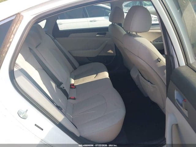 2019 HYUNDAI SONATA SE 8