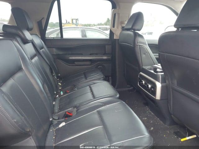 2024 FORD EXPEDITION XLT MAX 8