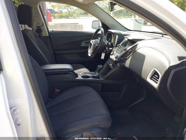 2017 CHEVROLET EQUINOX LT 5