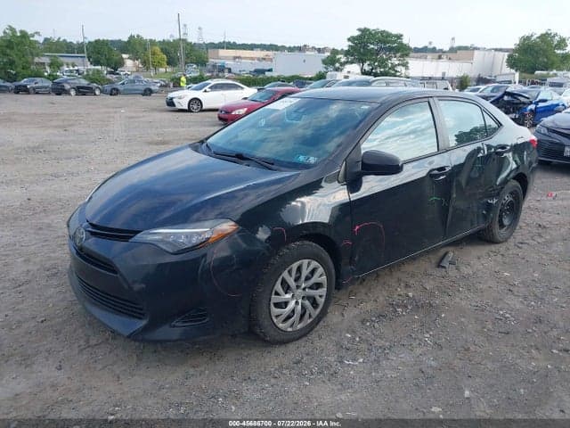 2017 TOYOTA COROLLA LE 2