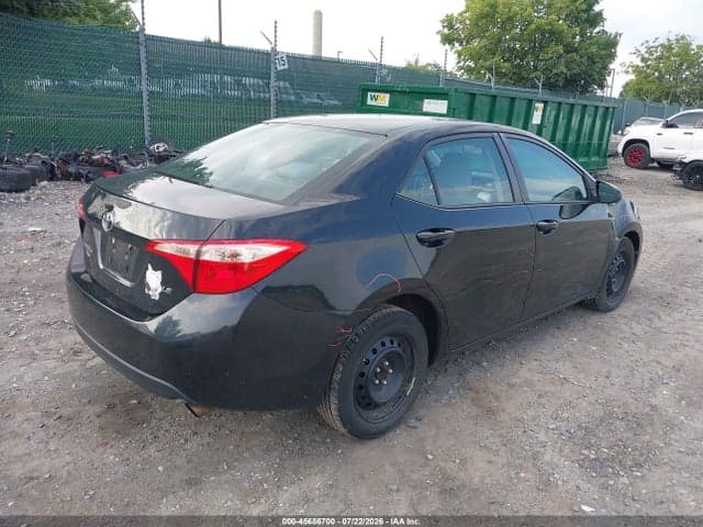 2017 TOYOTA COROLLA LE 4