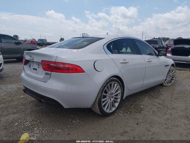 2017 JAGUAR XE 35T FIRST EDITION 4