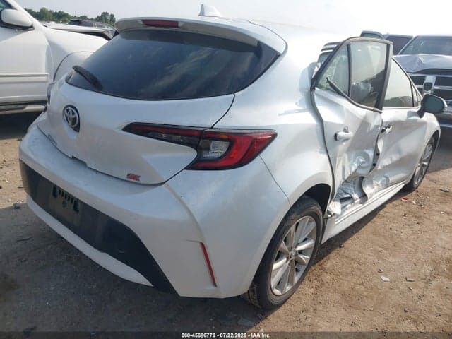 2023 TOYOTA COROLLA SE 4
