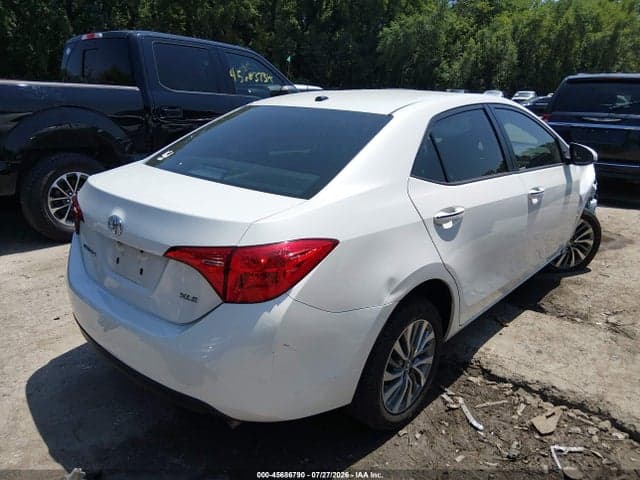 2017 TOYOTA COROLLA XLE 4