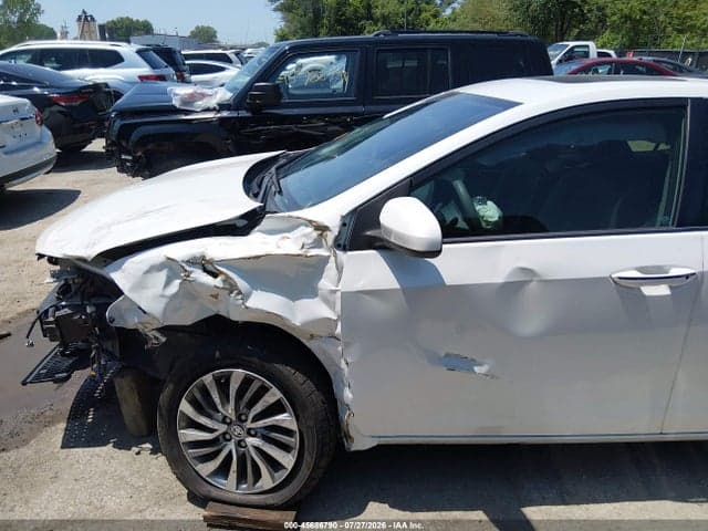 2017 TOYOTA COROLLA XLE 6