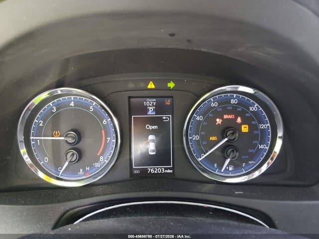 2017 TOYOTA COROLLA XLE 7