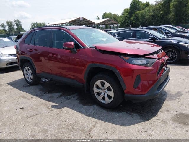 2021 TOYOTA RAV4 LE 1