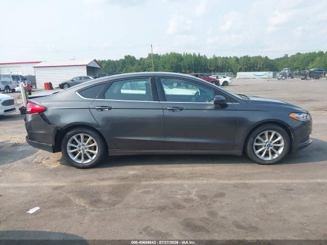 2017 FORD FUSION SE 13