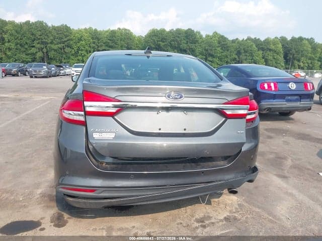 2017 FORD FUSION SE 16