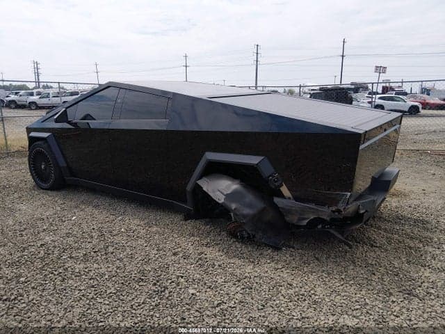 2025 TESLA CYBERTRUCK ALL-WHEEL DRIVE 3