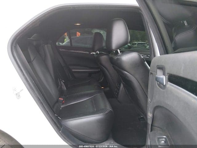 2022 CHRYSLER 300 S 8