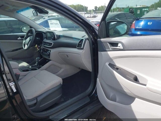2019 HYUNDAI TUCSON SE 5