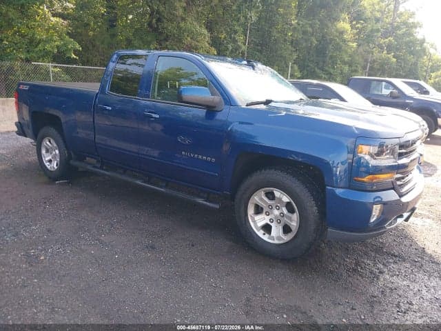 2017 CHEVROLET SILVERADO 1500 2LT - 1