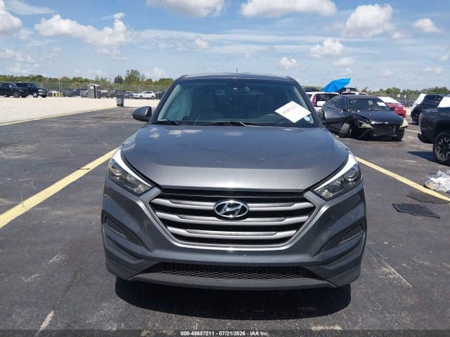 2017 HYUNDAI TUCSON SE 12