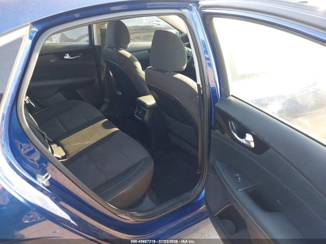 2019 KIA FORTE EX 8