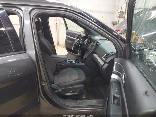 2017 FORD EXPLORER XLT 5