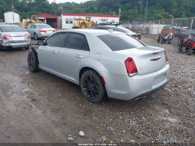 2019 CHRYSLER 300 TOURING 3