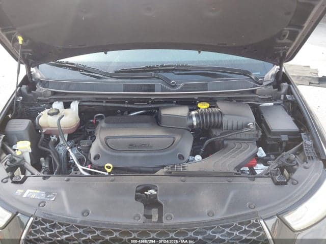2023 CHRYSLER PACIFICA TOURING L 10