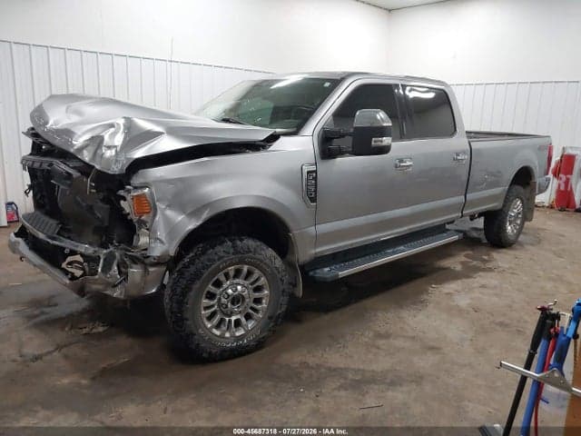 2020 FORD F-250 LARIAT 2