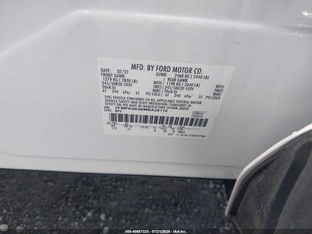 2021 FORD EDGE TITANIUM 9