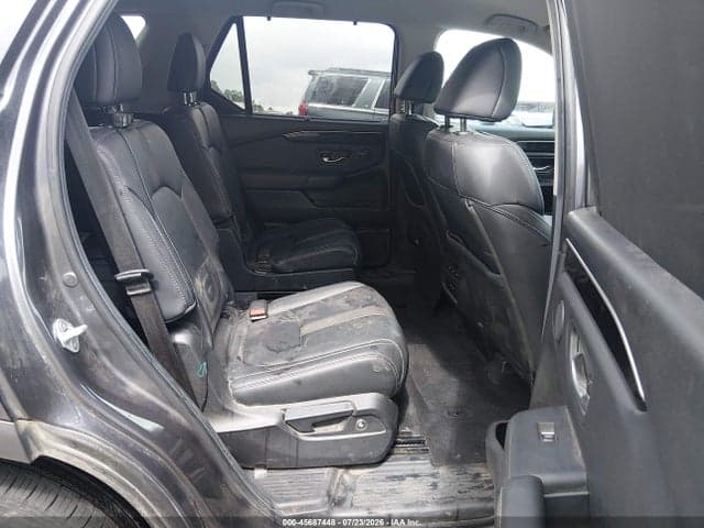 2025 HONDA PILOT EX-L 8