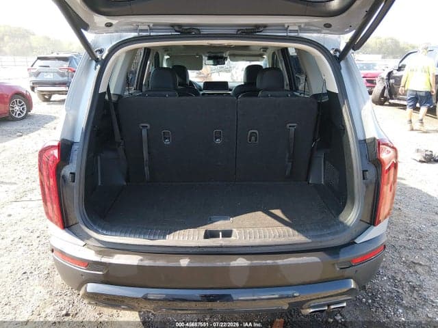 2022 KIA TELLURIDE EX 18