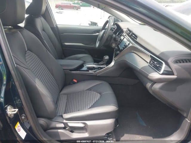 2018 TOYOTA CAMRY SE 5