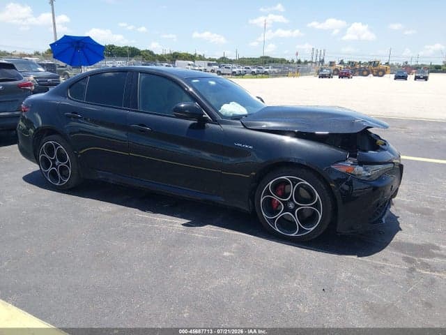 2023 ALFA ROMEO GIULIA VELOCE AWD - 1