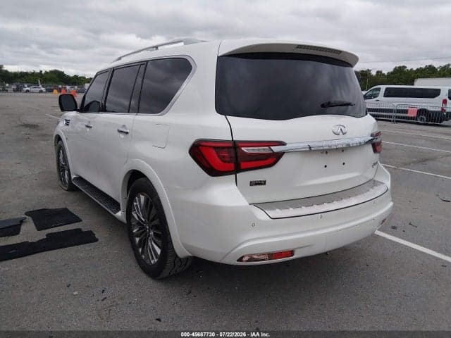 2018 INFINITI QX80 3