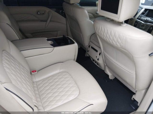 2018 INFINITI QX80 8