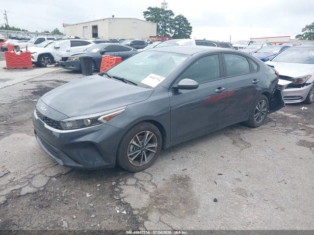 2024 KIA FORTE LXS 2