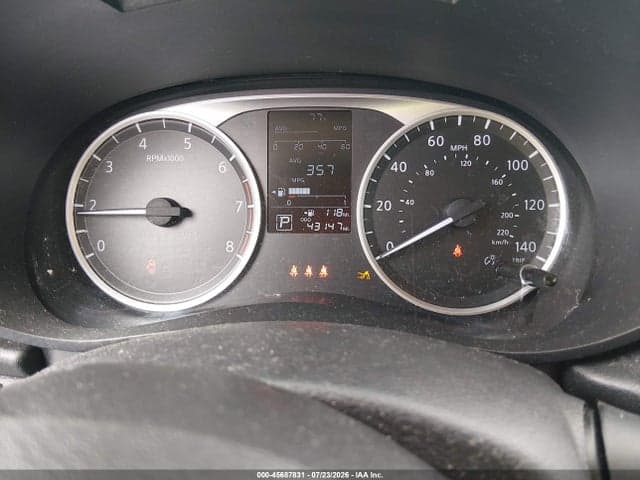 2024 NISSAN VERSA 1.6 S 7