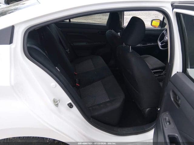 2024 NISSAN VERSA 1.6 S 8