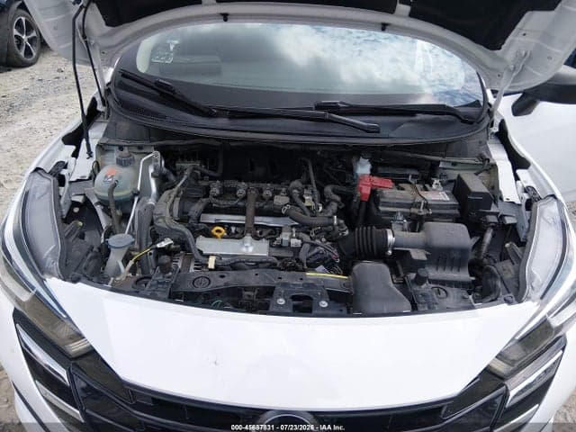 2024 NISSAN VERSA 1.6 S 10