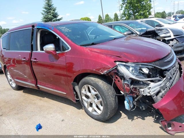 2019 CHRYSLER PACIFICA LIMITED 1