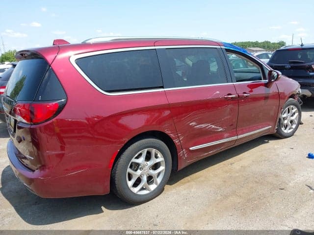 2019 CHRYSLER PACIFICA LIMITED 4