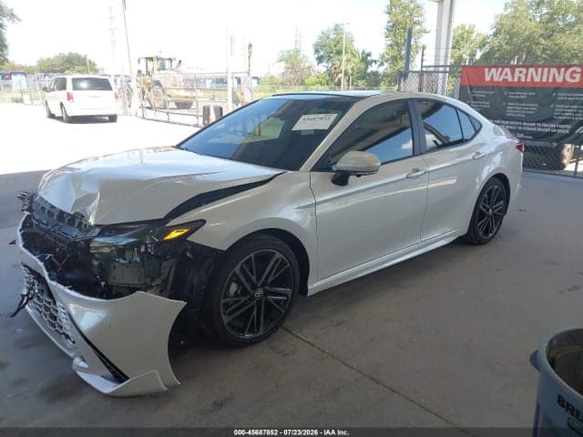 2026 TOYOTA CAMRY XSE 2