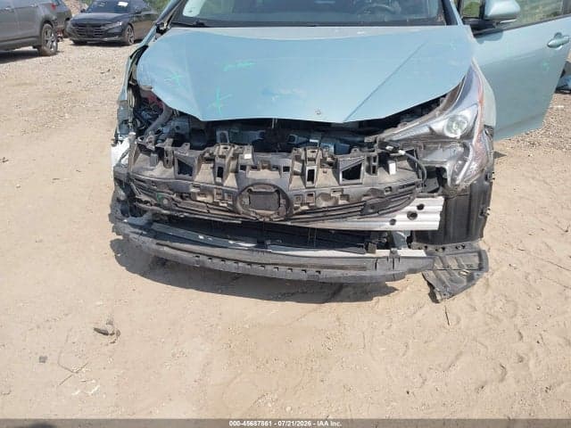 2017 TOYOTA PRIUS TWO 6