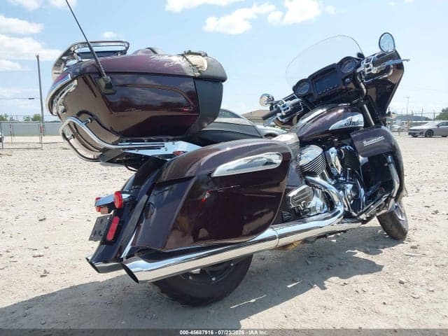 2022 INDIAN MOTORCYCLE CO. ROADMASTER LIMITED 4
